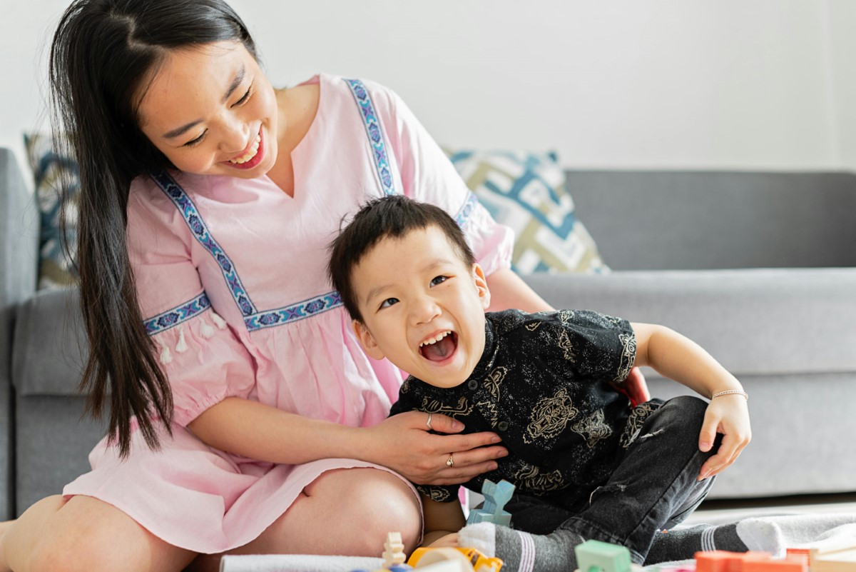 Cách kích thích phát triển ngôn ngữ cho trẻ từ 0–2 tuổi